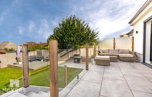 Photo 7- click for photo gallery